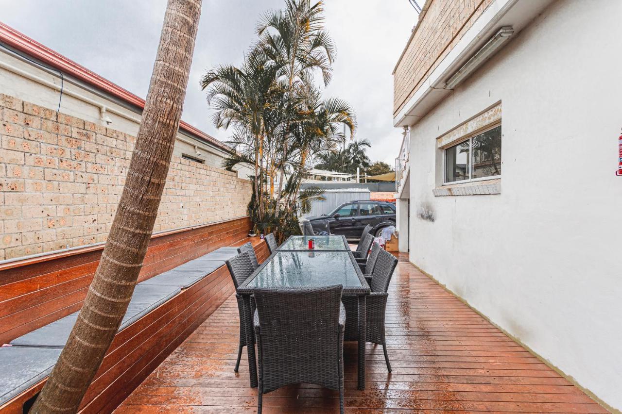 Manly Beach Hostelシドニー エクステリア 写真