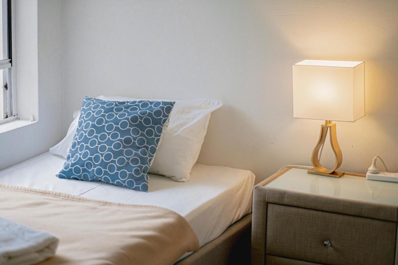 Manly Beach Hostelシドニー エクステリア 写真