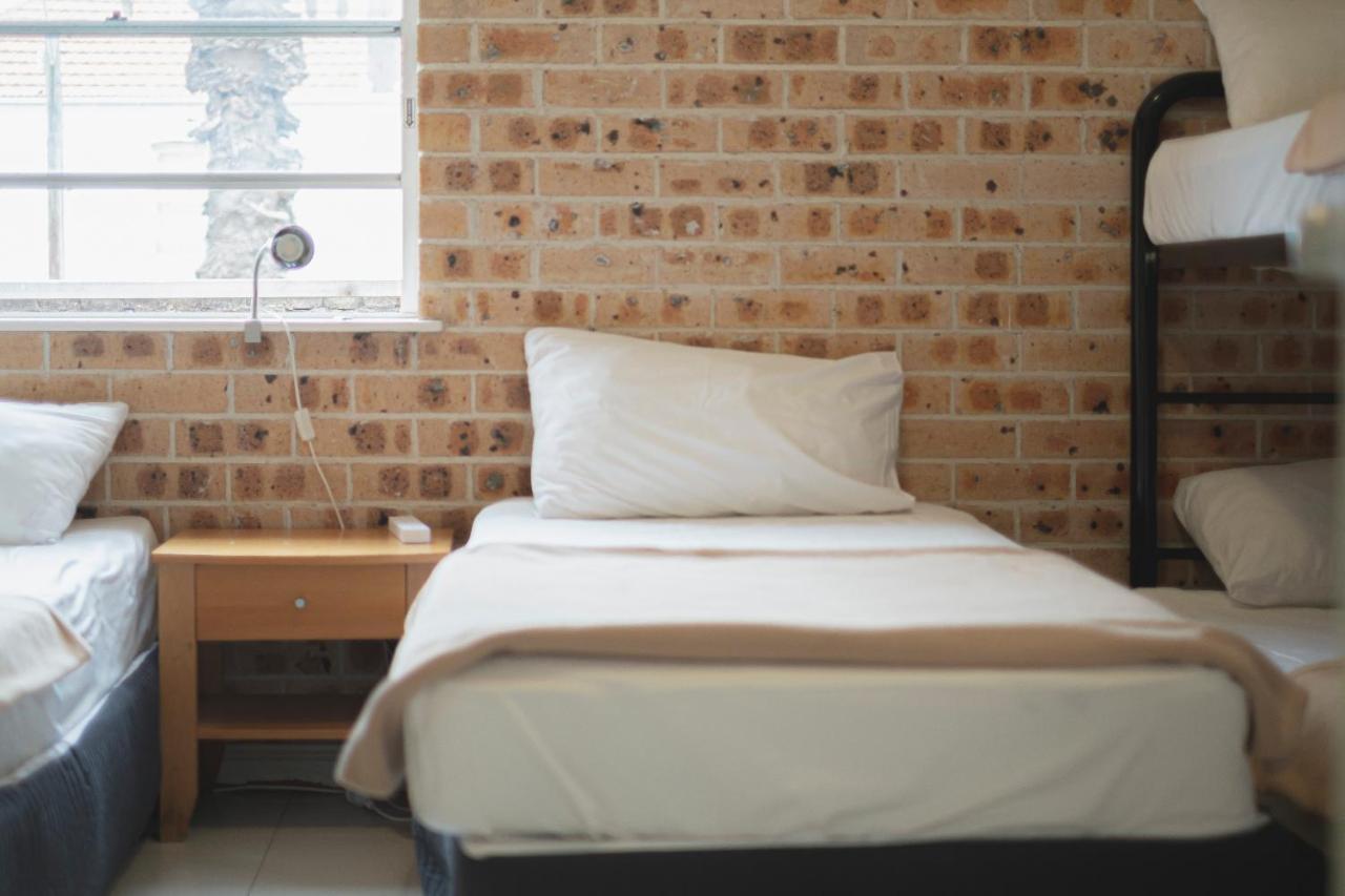 Manly Beach Hostelシドニー エクステリア 写真